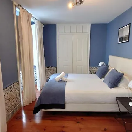 Correeiros Blue Heart Of Apartment